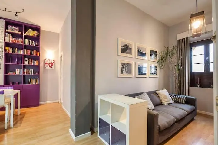 Central Apartment In Sevilla