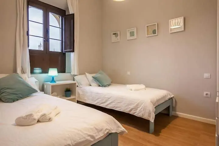 Central Apartment In Sevilla