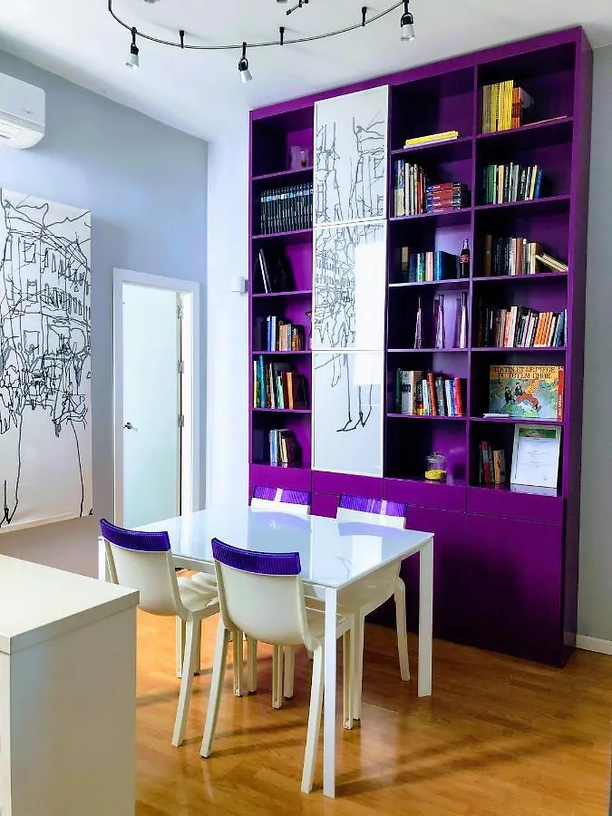 Central Apartment In Seville