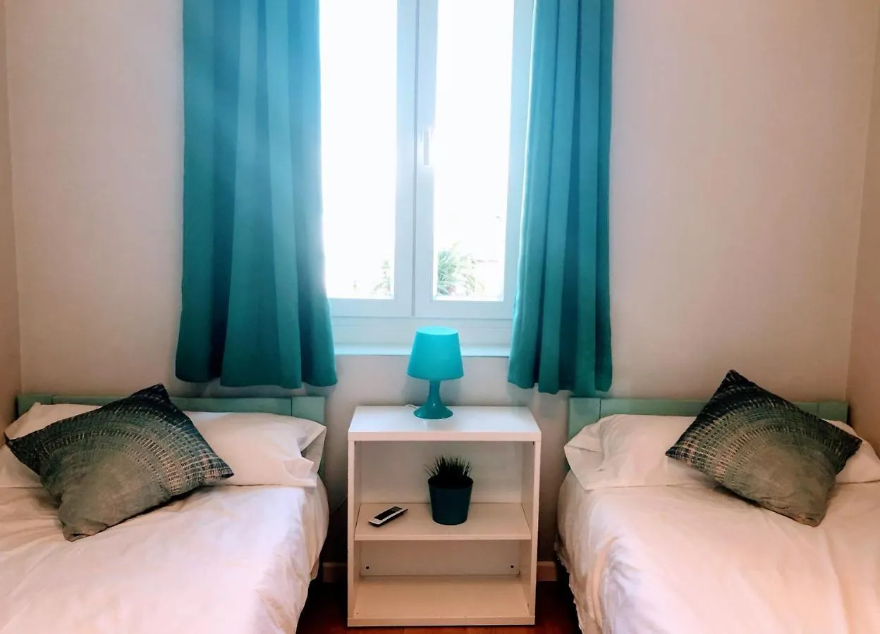 Central Apartment In Seville